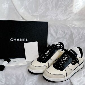 Chanel CC logo Sneakers